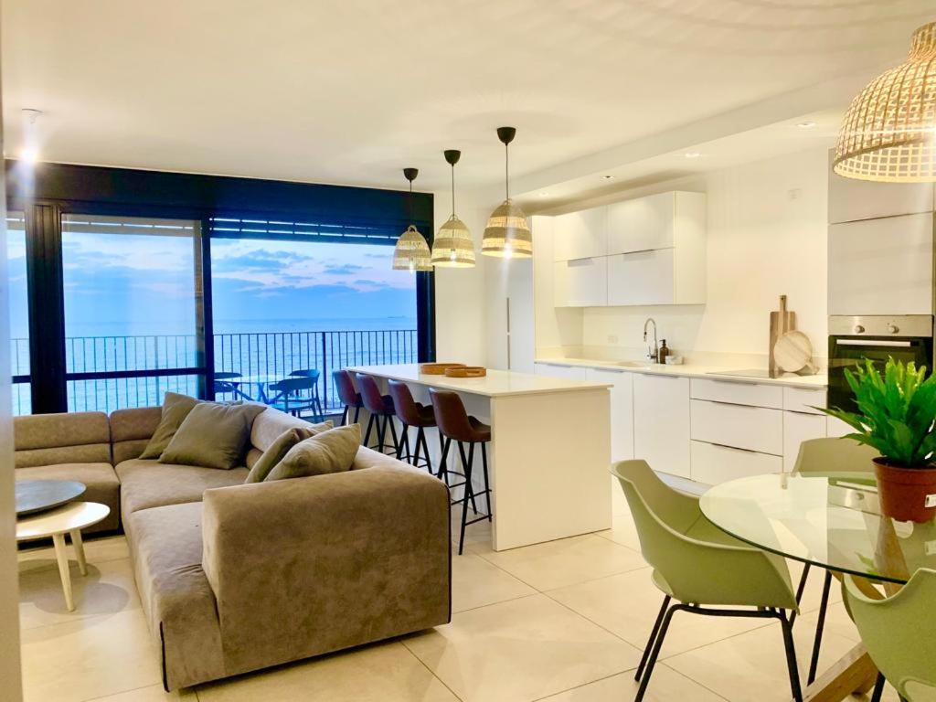 Beach Place Apartments Hayfa Dış mekan fotoğraf